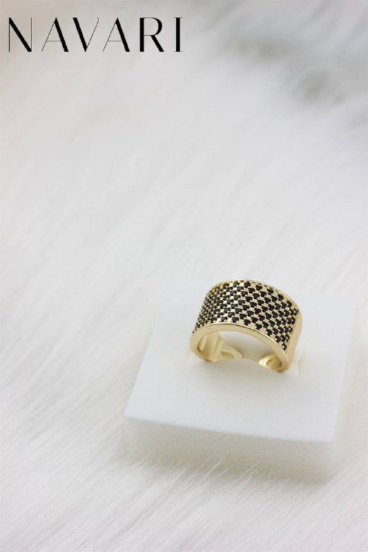 Stainless Steel Ring with Black Stones 'Dark Glow'