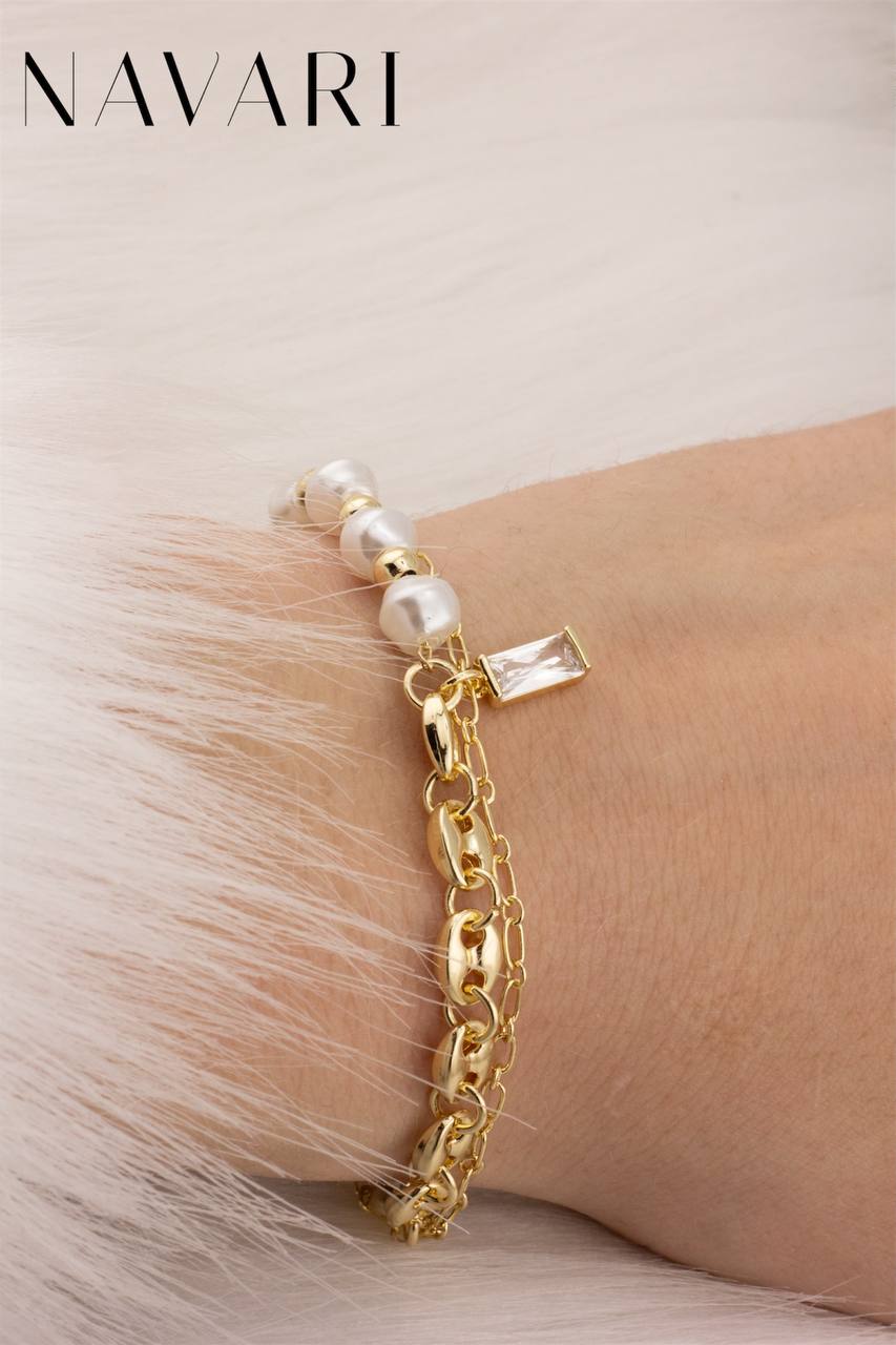 "Delicate Pearl Shine" Stainless Steel Bracelet